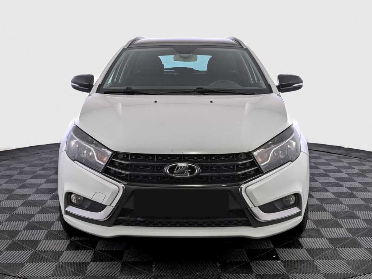 Lada (ВАЗ) Vesta с пробегом — 2021 год. Фото: #1