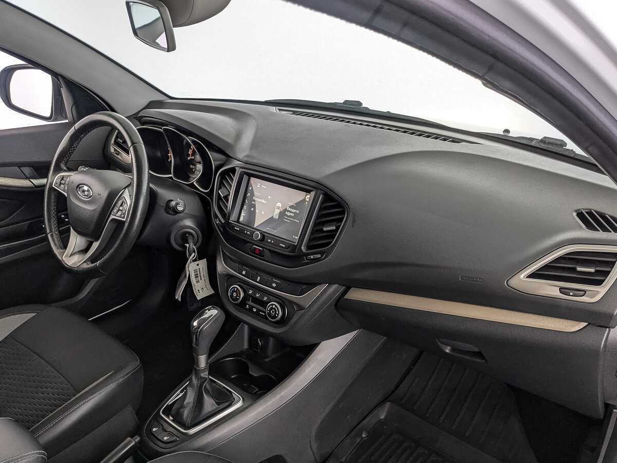 Lada (ВАЗ) Vesta с пробегом — 2021 год. Фото: #8