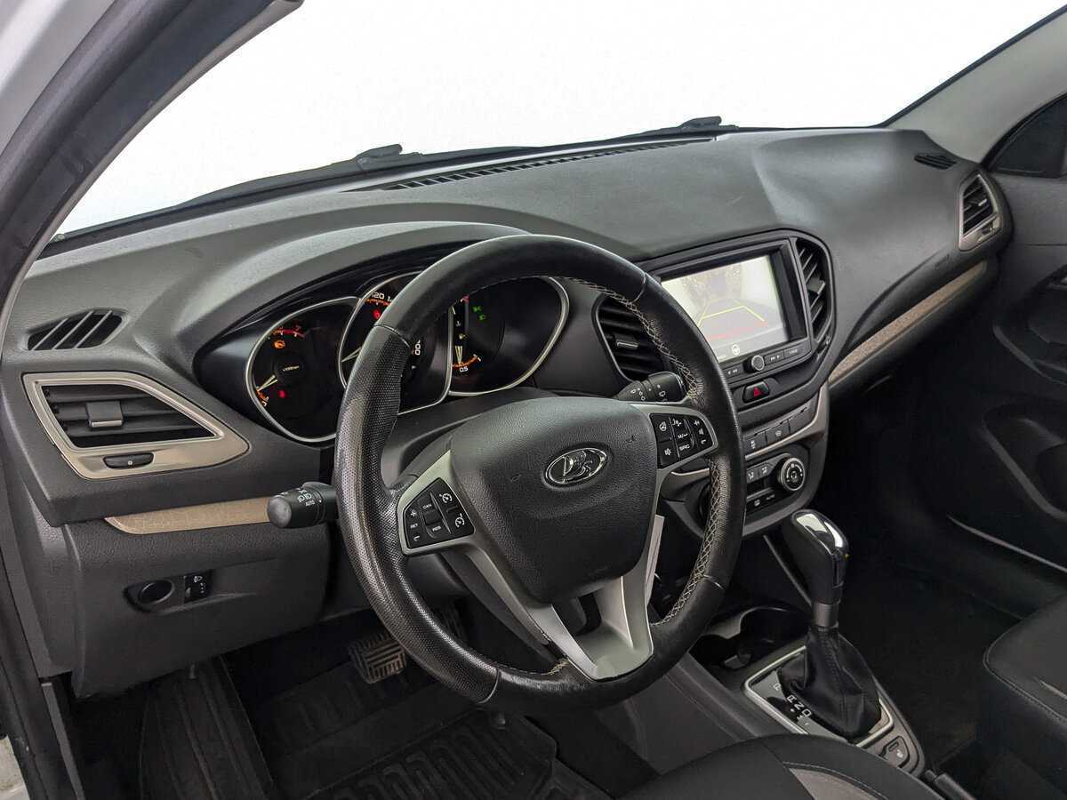 Lada (ВАЗ) Vesta с пробегом — 2021 год. Фото: #13