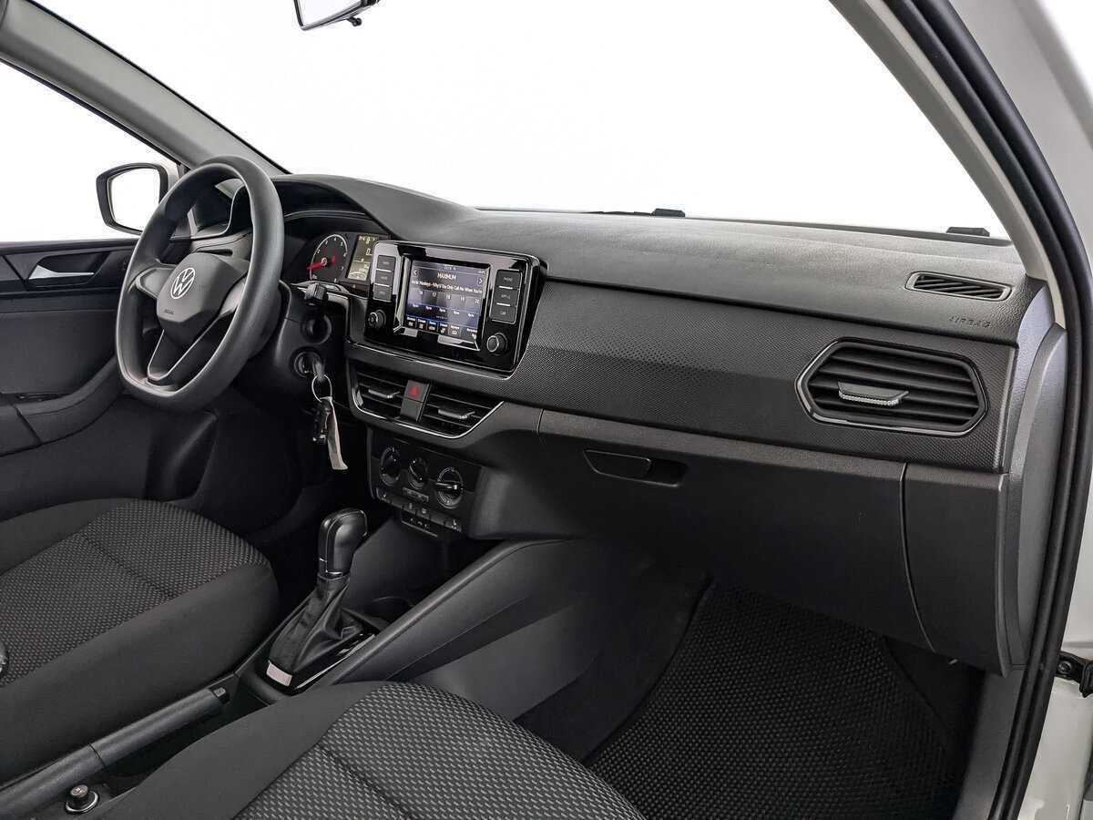 Volkswagen Polo с пробегом — 2020 год. Фото: #8