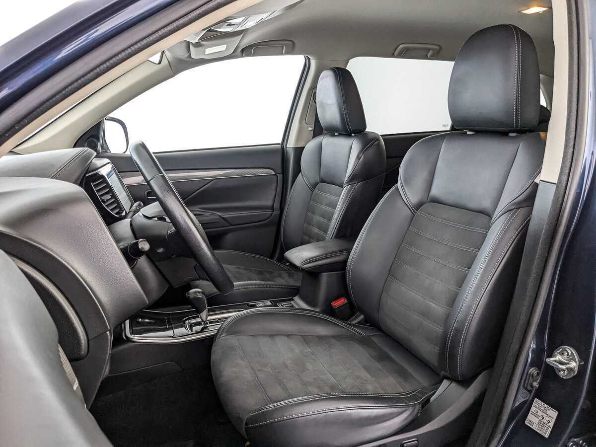 Mitsubishi Outlander с пробегом — 2021 год. Фото: #15