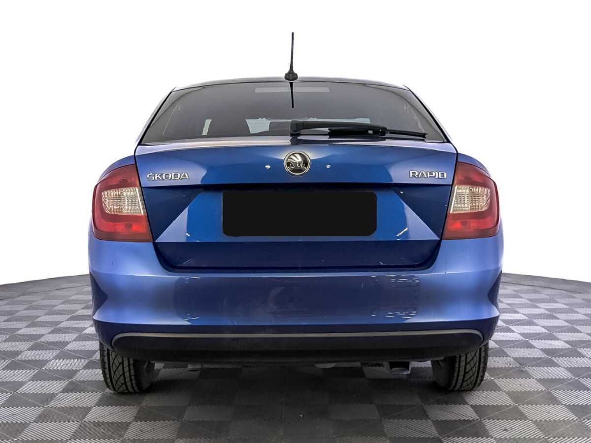 Skoda Rapid с пробегом — 2019 год. Фото: #5