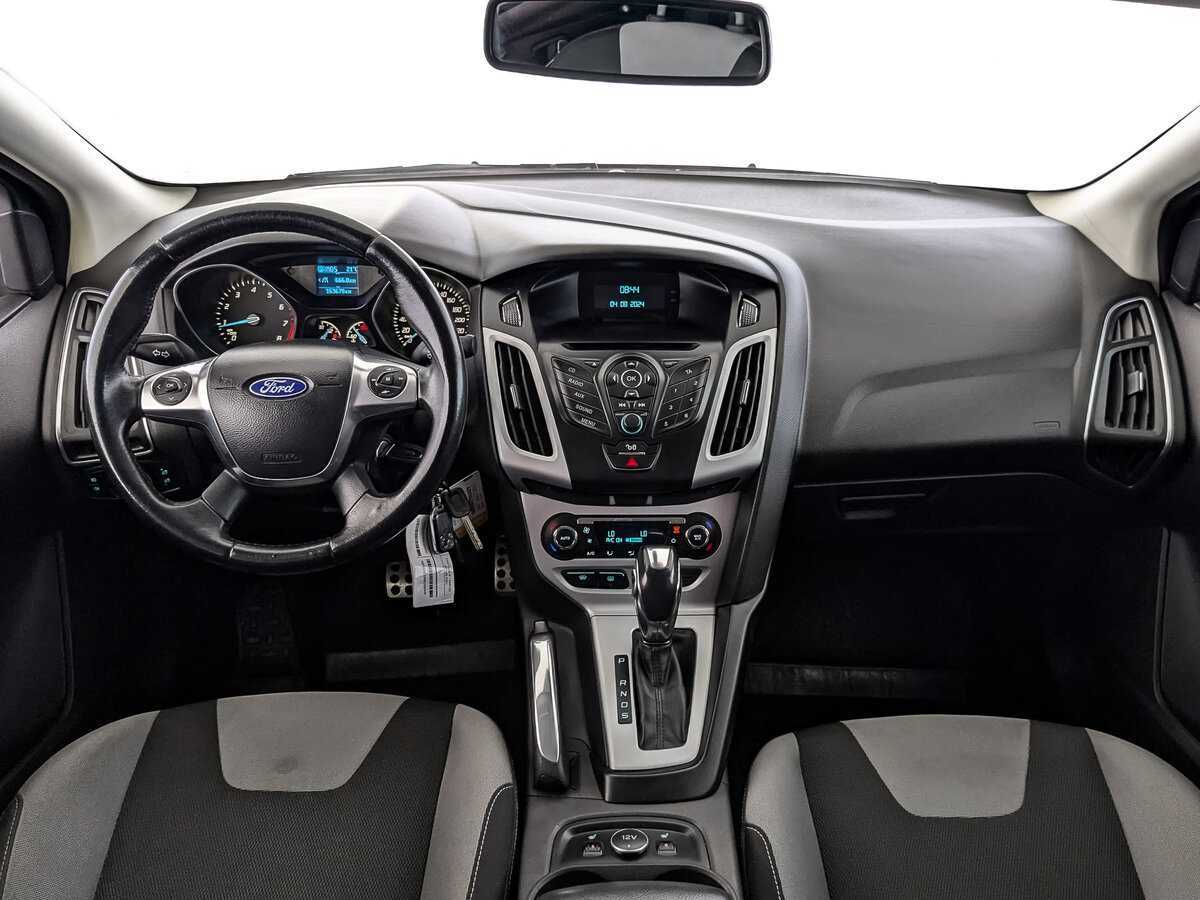 Ford Focus с пробегом — 2012 год. Фото: #11