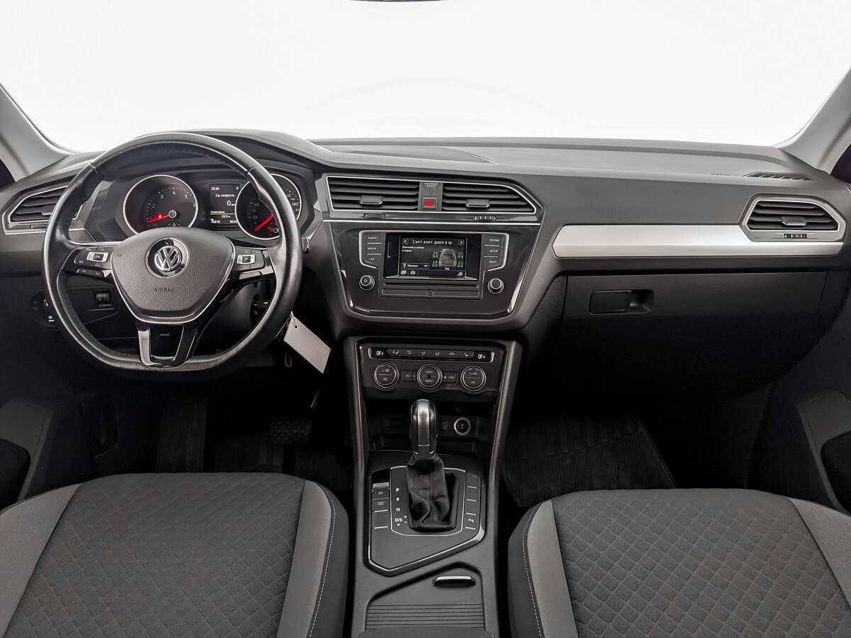 Volkswagen Tiguan с пробегом — 2017 год. Фото: #11