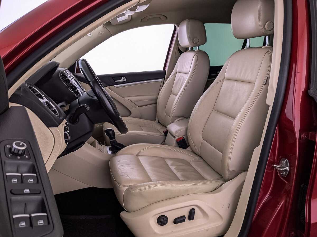 Volkswagen Tiguan с пробегом — 2014 год. Фото: #15