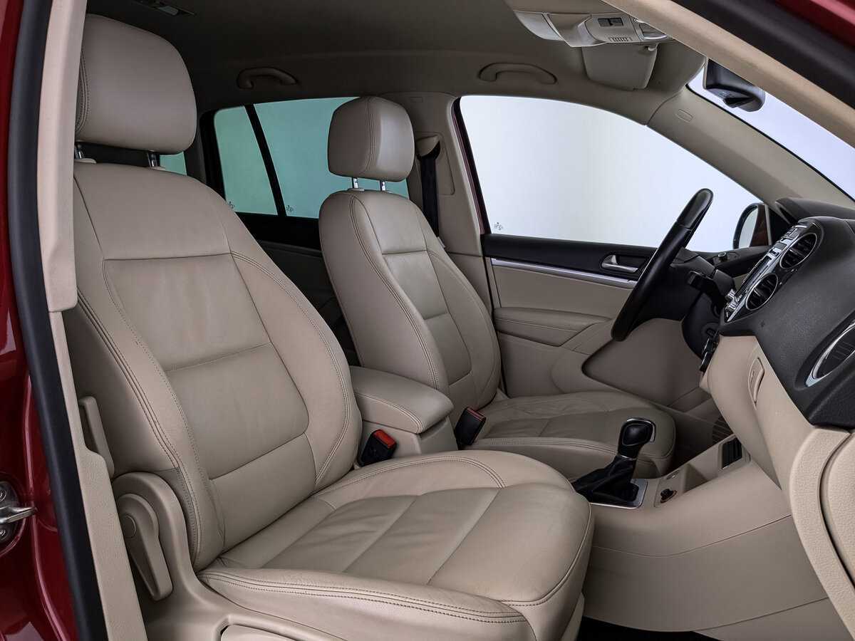Volkswagen Tiguan с пробегом — 2014 год. Фото: #19
