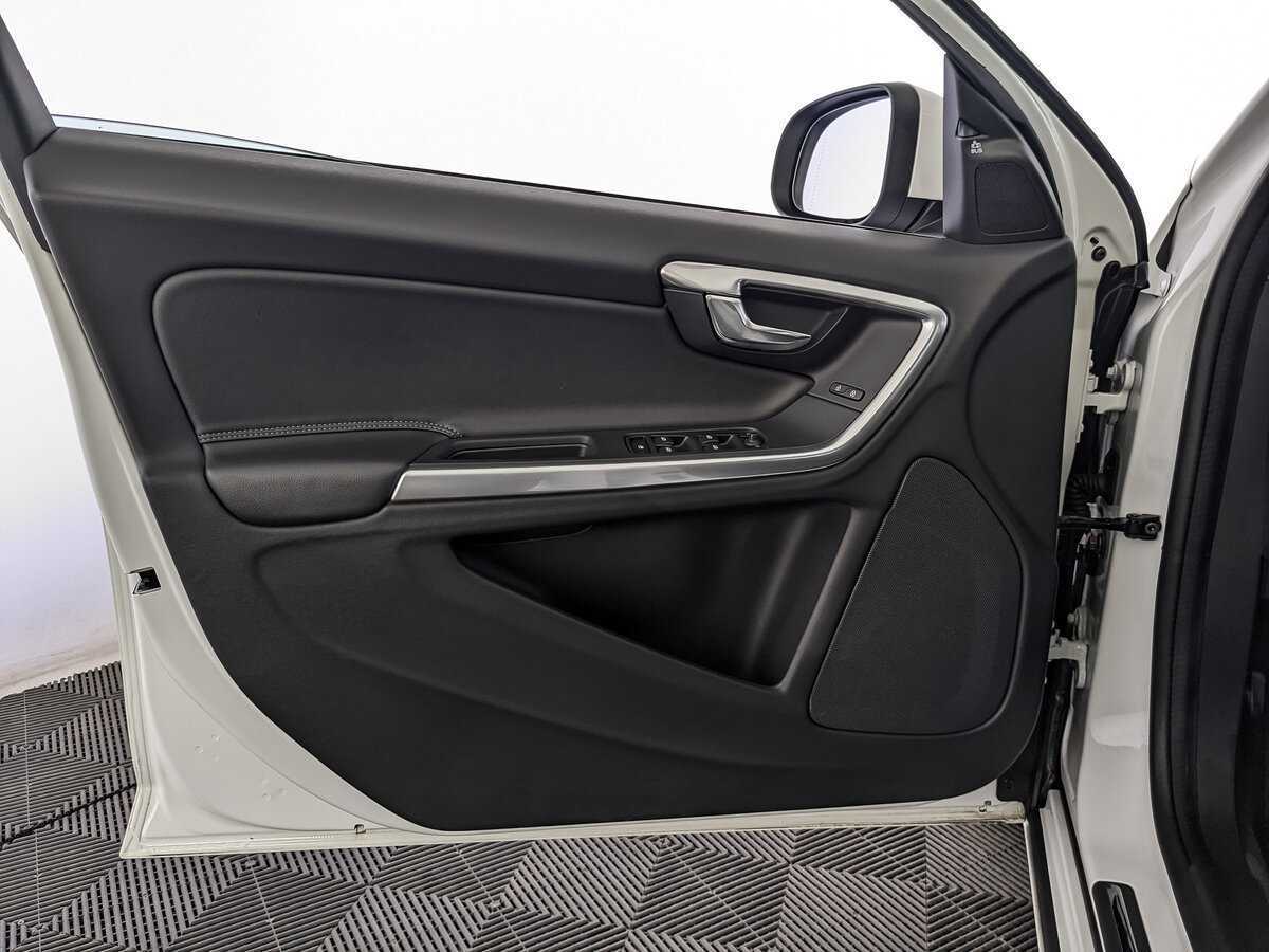 Volvo S60 с пробегом — 2017 год. Фото: #13