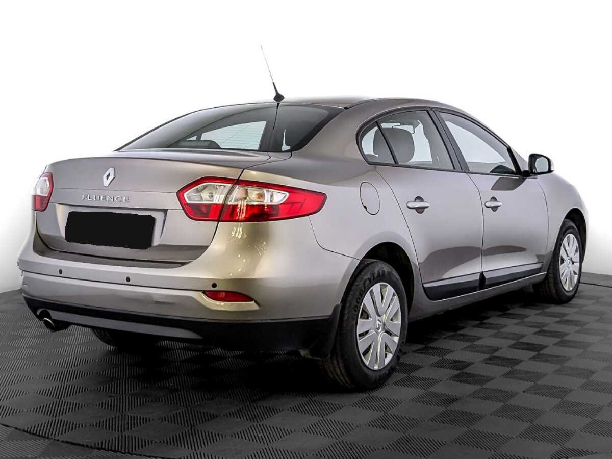 Renault Fluence с пробегом — 2012 год. Фото: #4
