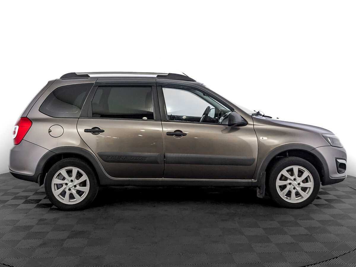 Lada (ВАЗ) Kalina с пробегом — 2017 год. Фото: #3