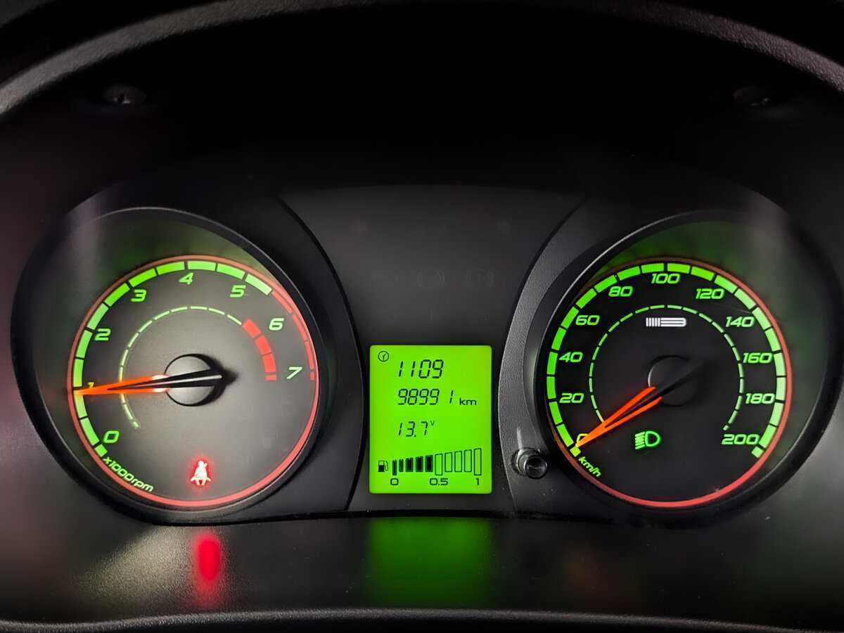 Lada (ВАЗ) Kalina с пробегом — 2017 год. Фото: #10