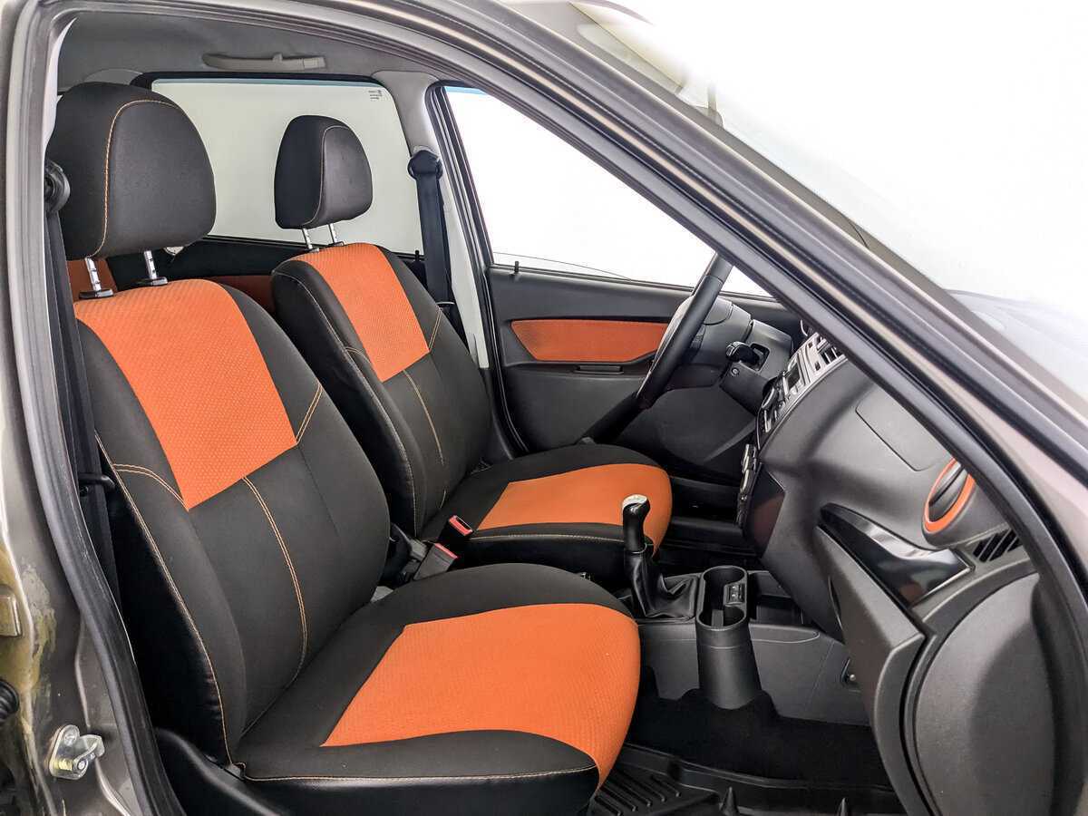 Lada (ВАЗ) Kalina с пробегом — 2017 год. Фото: #18