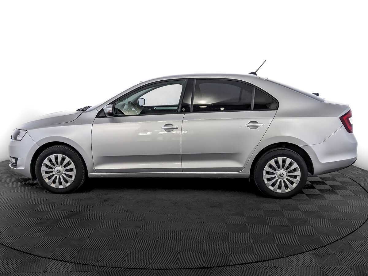 Skoda Rapid с пробегом — 2018 год. Фото: #7