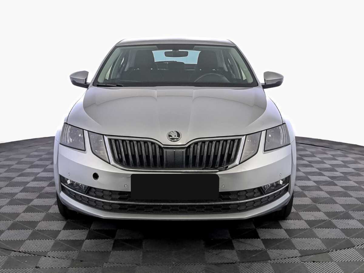 Skoda Octavia с пробегом — 2020 год. Фото: #1