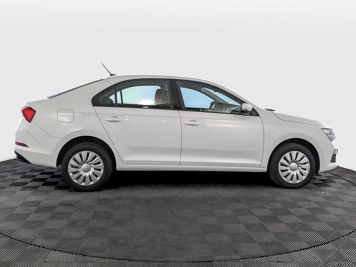 Skoda Rapid с пробегом — 2020 год. Фото: #3