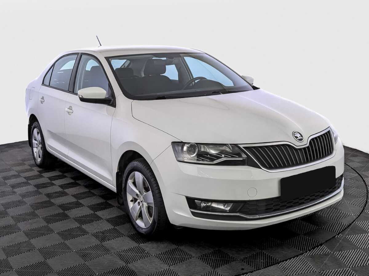 Skoda Rapid с пробегом — 2018 год. Фото: #2