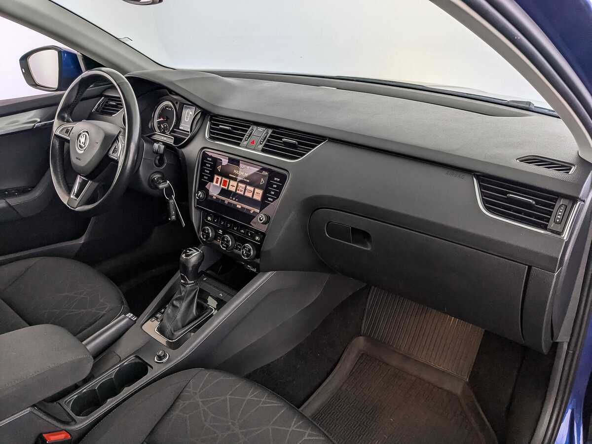 Skoda Octavia с пробегом — 2020 год. Фото: #8