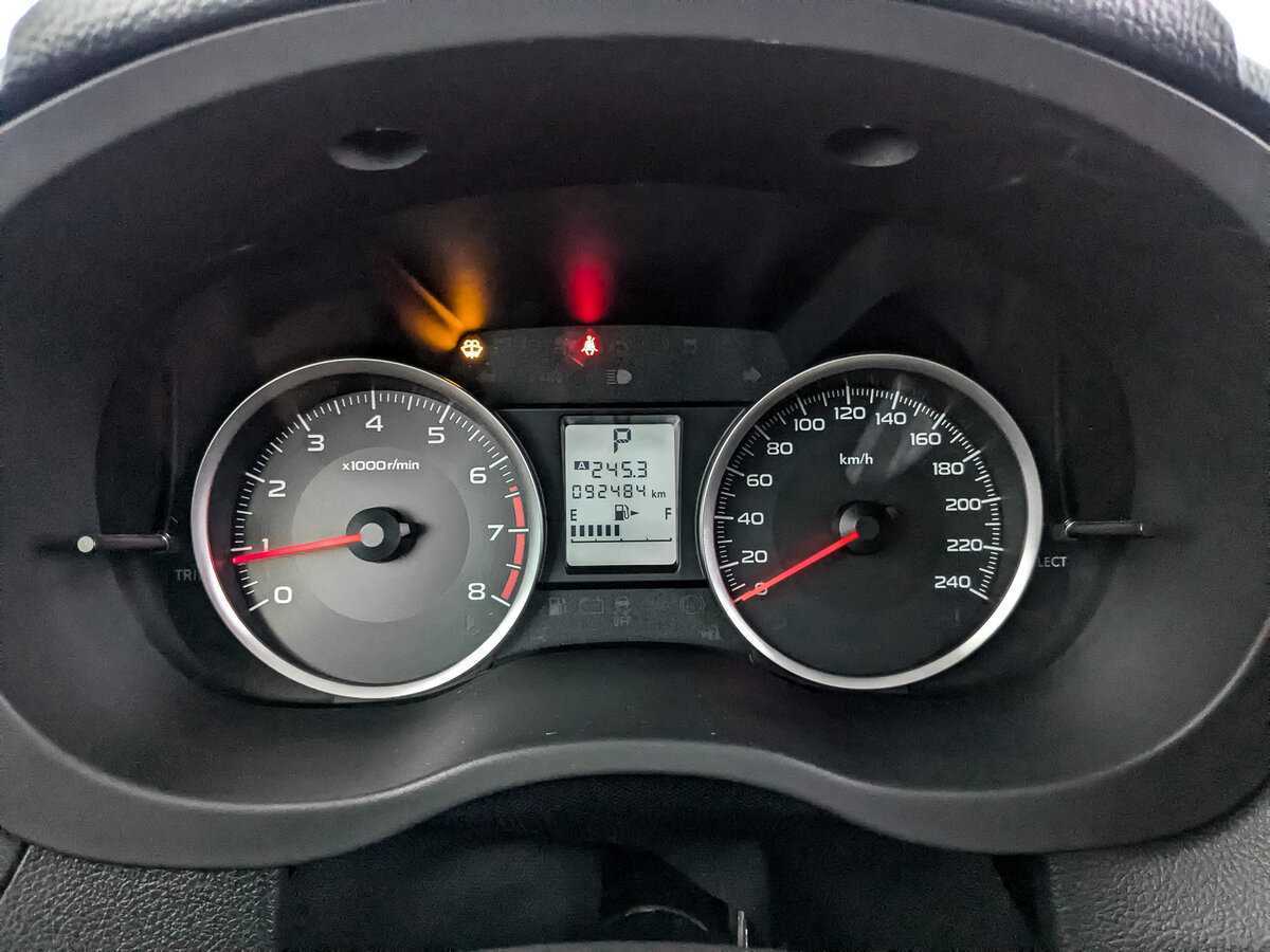 Subaru Forester с пробегом — 2015 год. Фото: #11