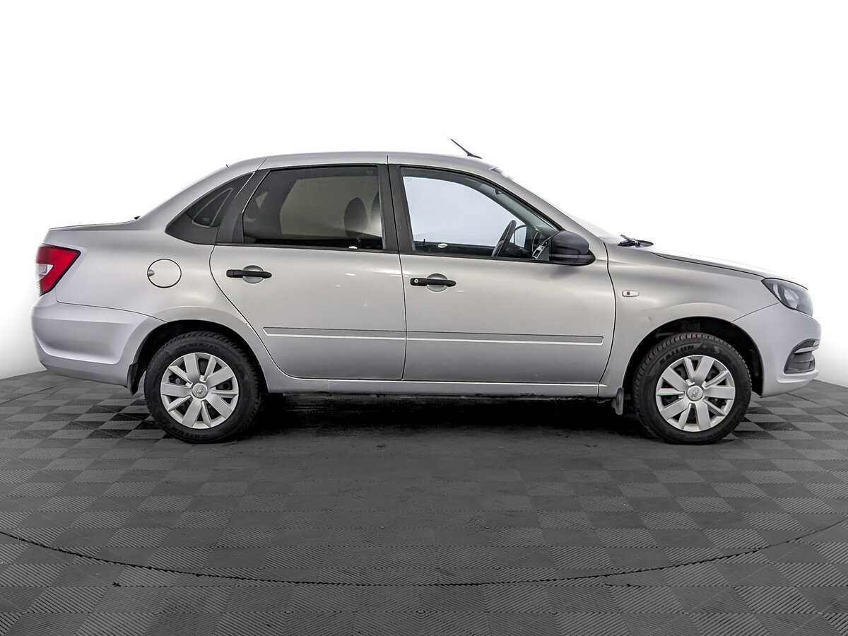 Lada (ВАЗ) Granta с пробегом — 2018 год. Фото: #3