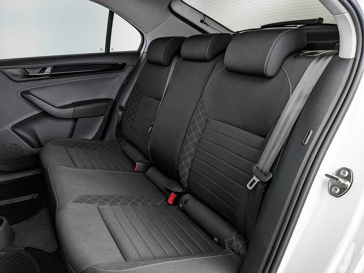 Skoda Rapid с пробегом — 2019 год. Фото: #13
