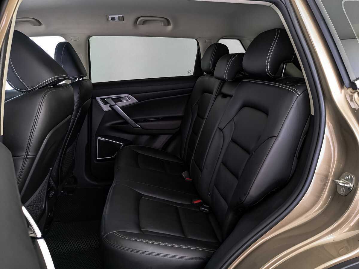 Geely Atlas с пробегом — 2019 год. Фото: #13