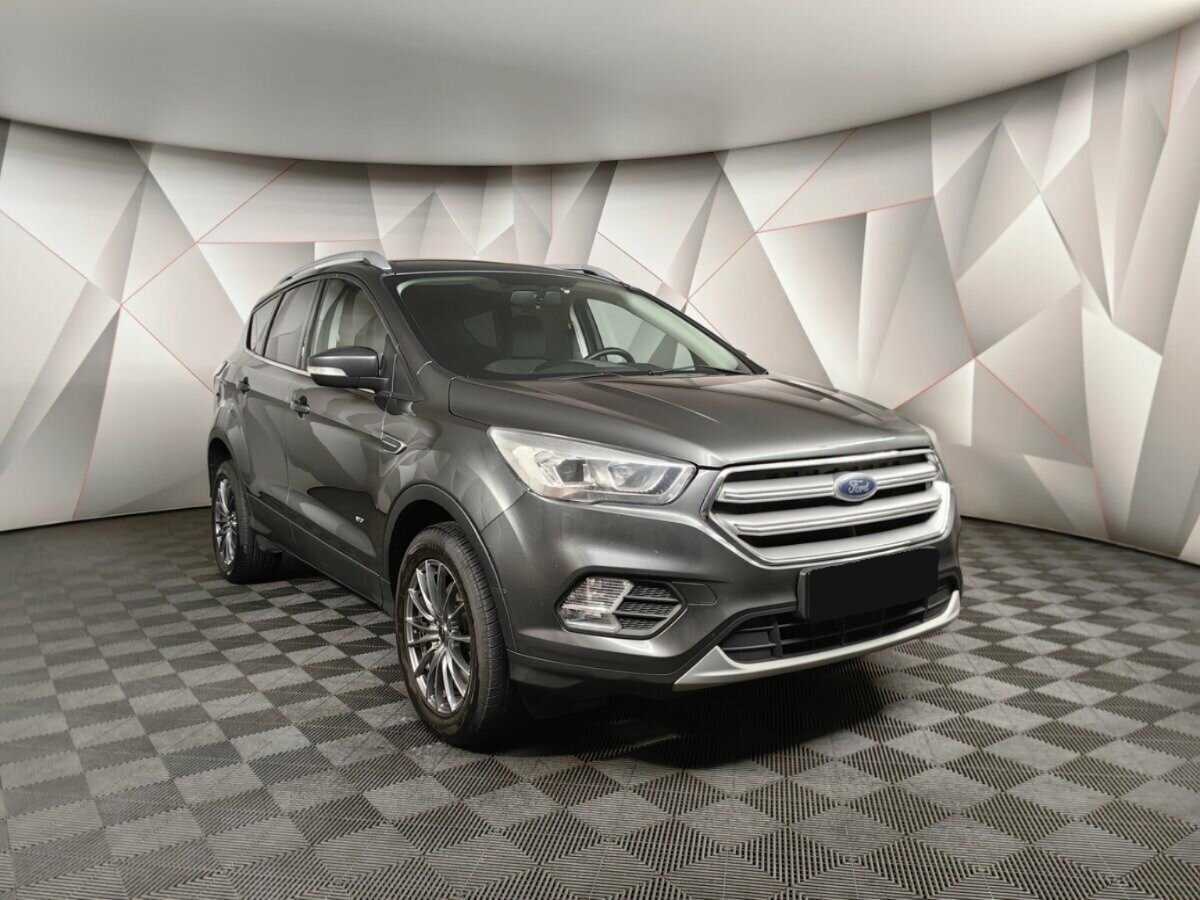 Ford Kuga с пробегом — 2018 год. Фото: #2