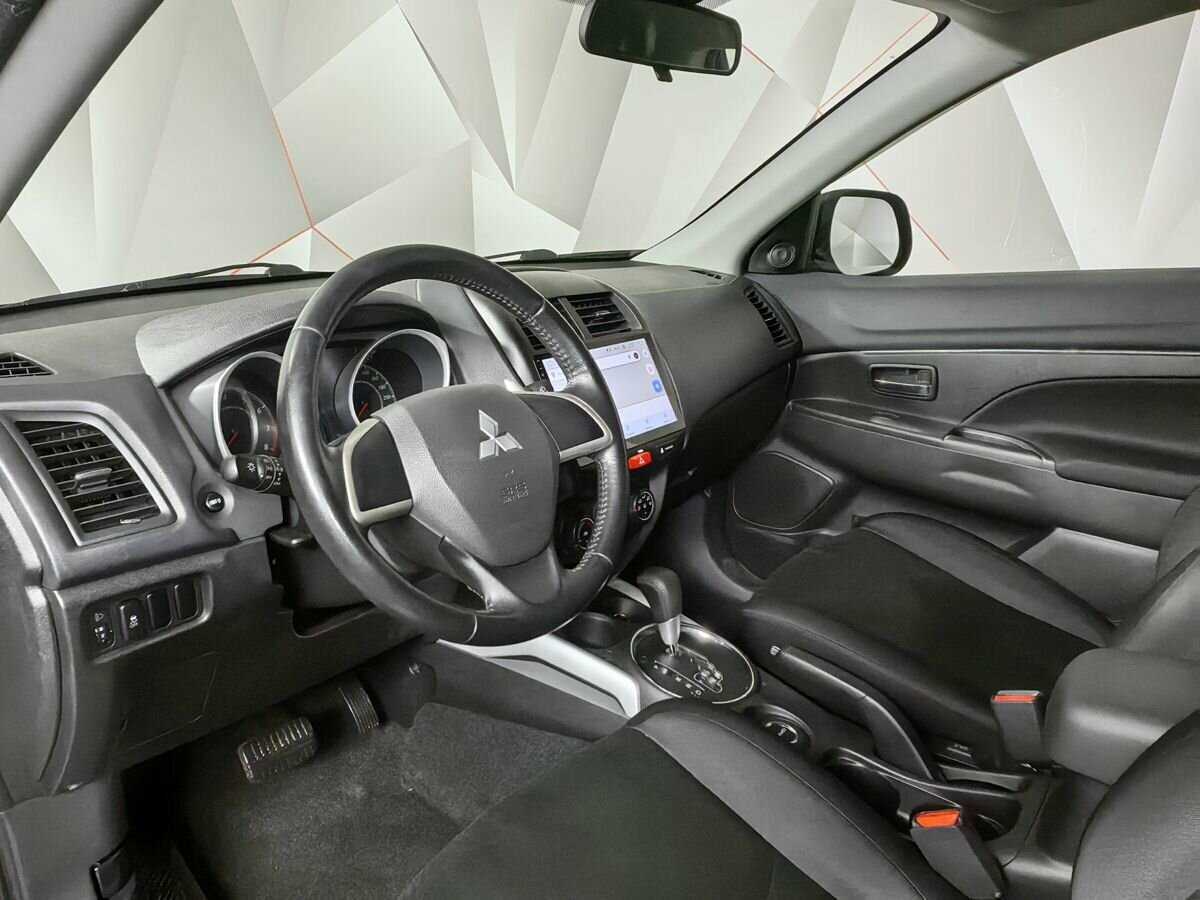 Mitsubishi ASX с пробегом — 2013 год. Фото: #11