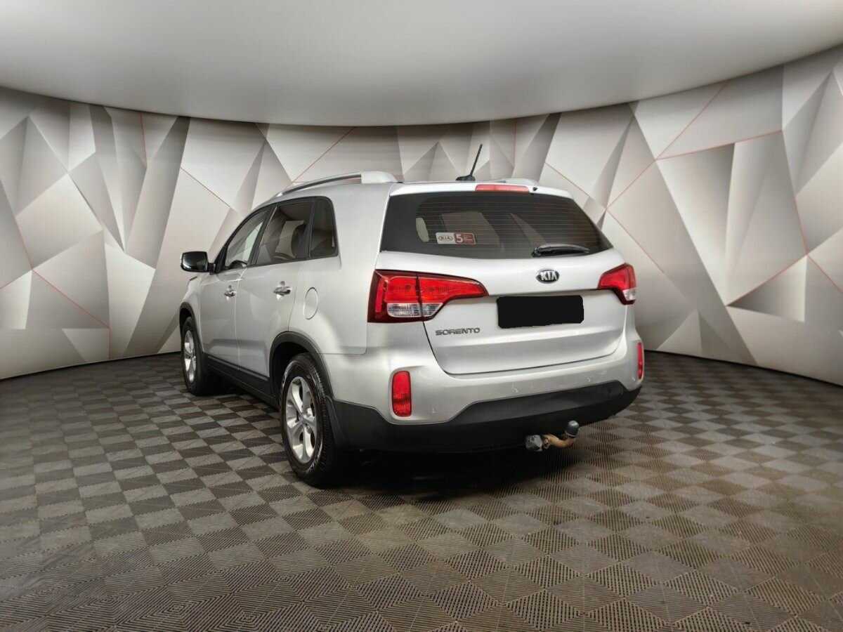 Kia Sorento с пробегом — 2017 год. Фото: #3