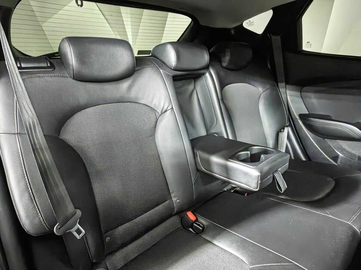 Hyundai ix35 с пробегом — 2013 год. Фото: #12