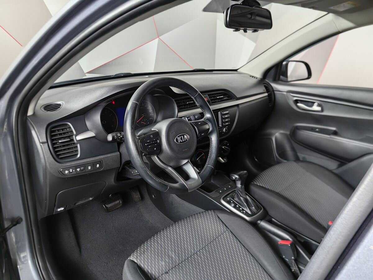 Kia Rio с пробегом — 2018 год. Фото: #13