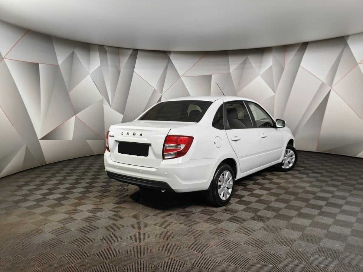 Lada (ВАЗ) Granta с пробегом — 2023 год. Фото: #1