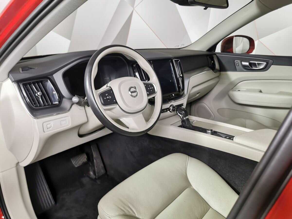 Volvo XC60 с пробегом — 2018 год. Фото: #13