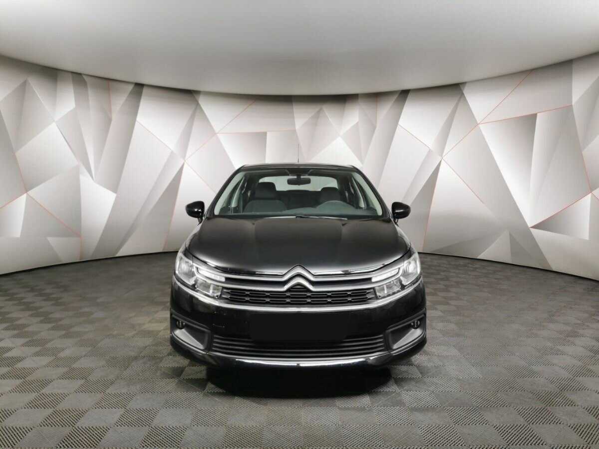 Citroen C4 с пробегом — 2018 год. Фото: #6