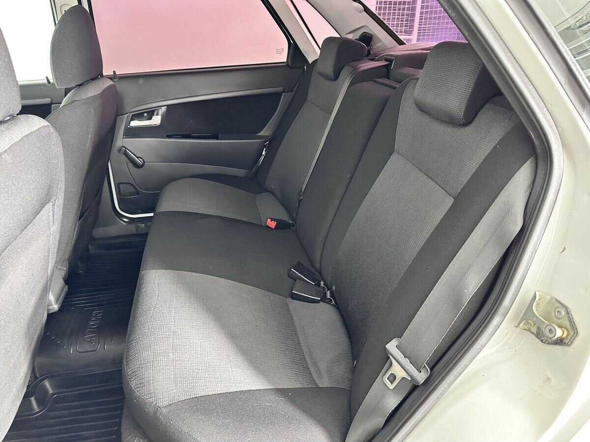 Lada (ВАЗ) Priora с пробегом — 2017 год. Фото: #13