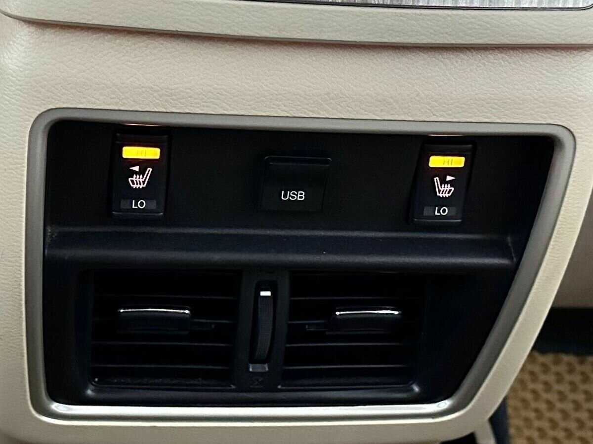 Nissan Murano с пробегом — 2016 год. Фото: #15