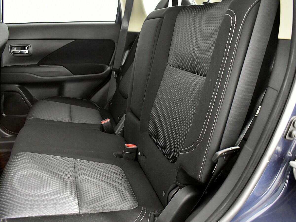 Mitsubishi Outlander с пробегом — 2018 год. Фото: #8