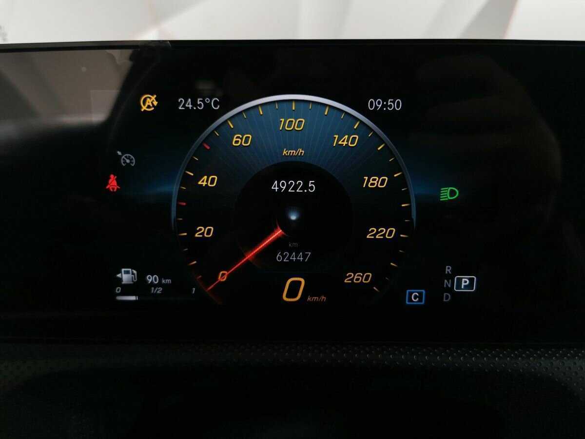 Mercedes-Benz CLA с пробегом — 2020 год. Фото: #15