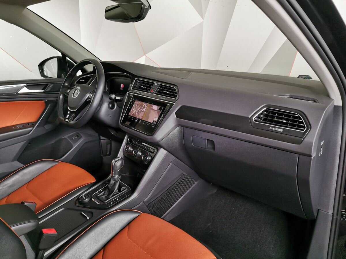 Volkswagen Tiguan с пробегом — 2019 год. Фото: #8