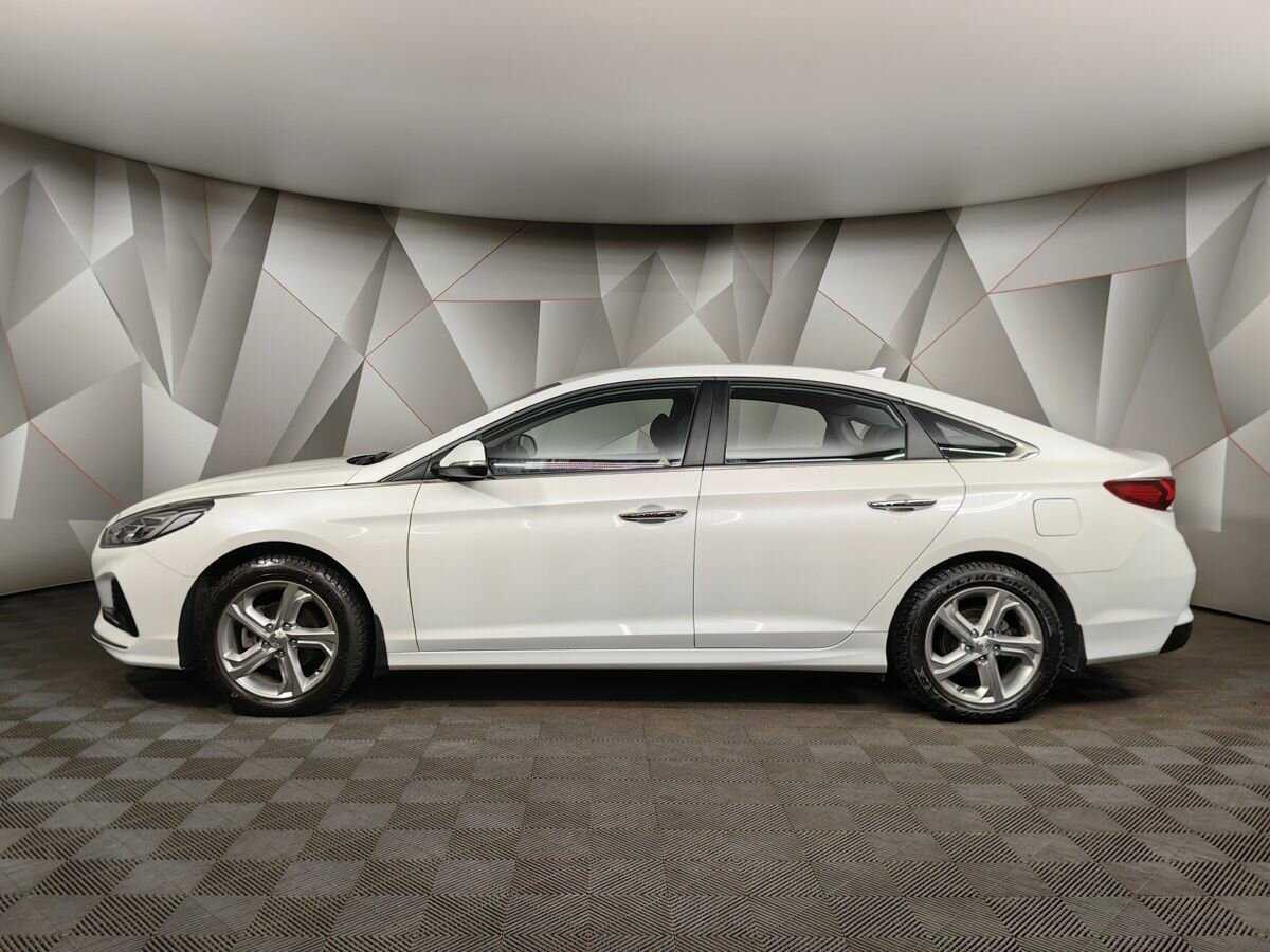Hyundai Sonata с пробегом — 2018 год. Фото: #4