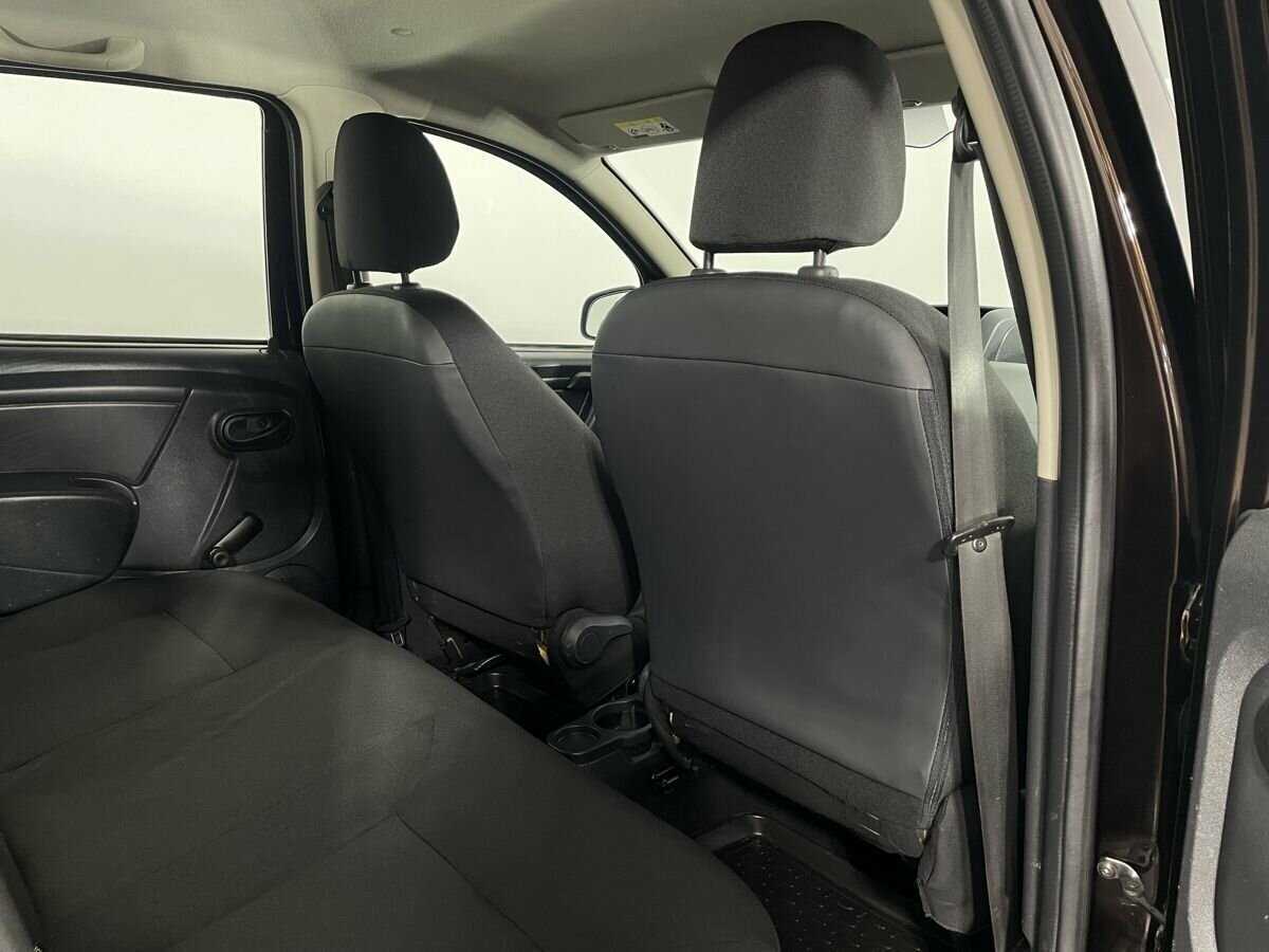 Renault Duster с пробегом — 2016 год. Фото: #14