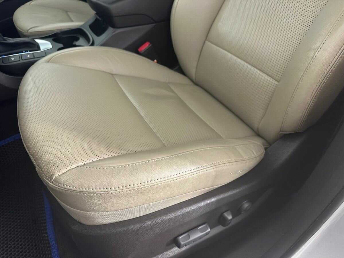 Hyundai Santa Fe с пробегом — 2017 год. Фото: #9