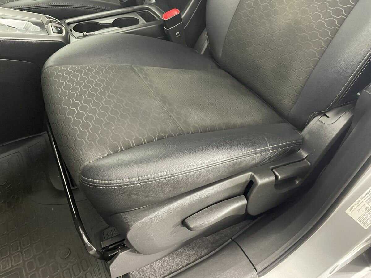 Chevrolet Captiva с пробегом — 2014 год. Фото: #9