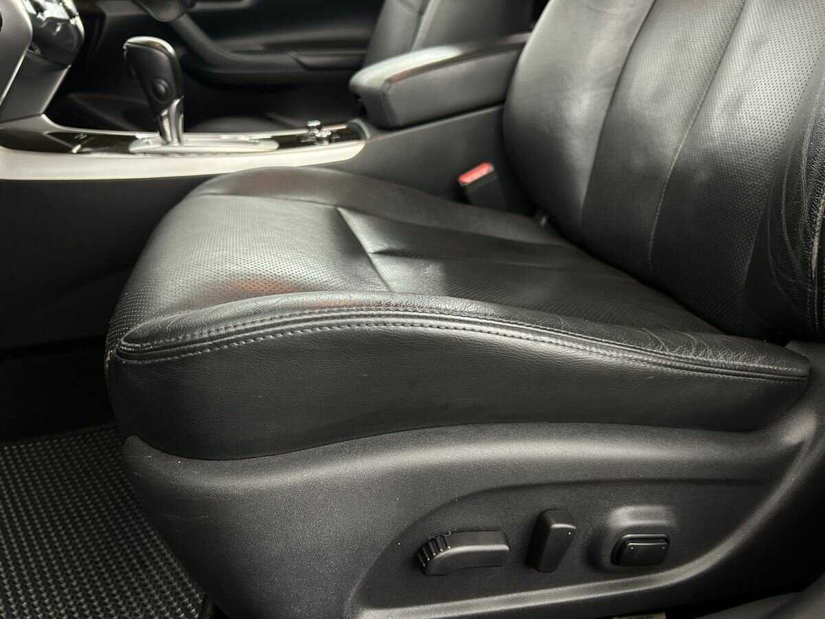 Nissan Teana с пробегом — 2014 год. Фото: #9