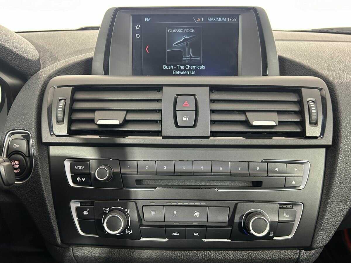 BMW 1 серии с пробегом — 2013 год. Фото: #11