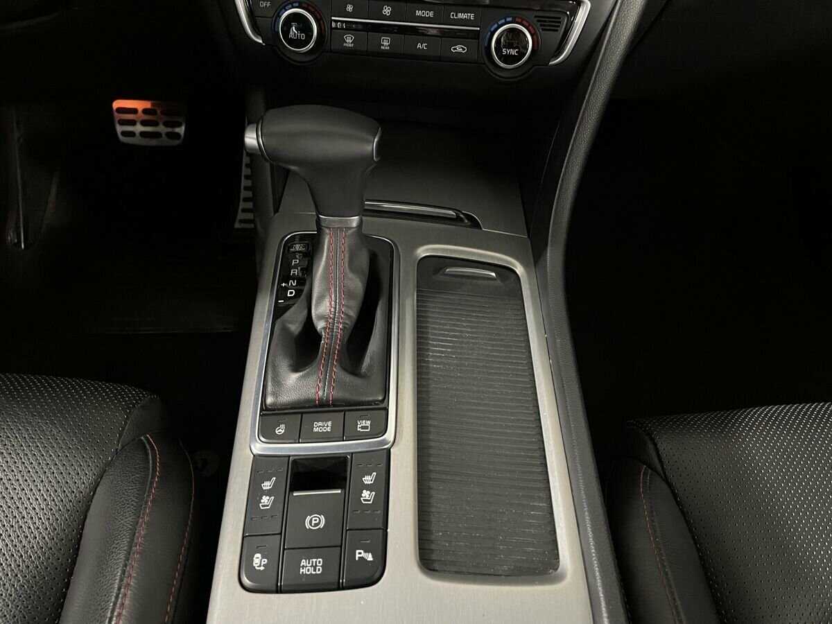 Kia Optima с пробегом — 2016 год. Фото: #12