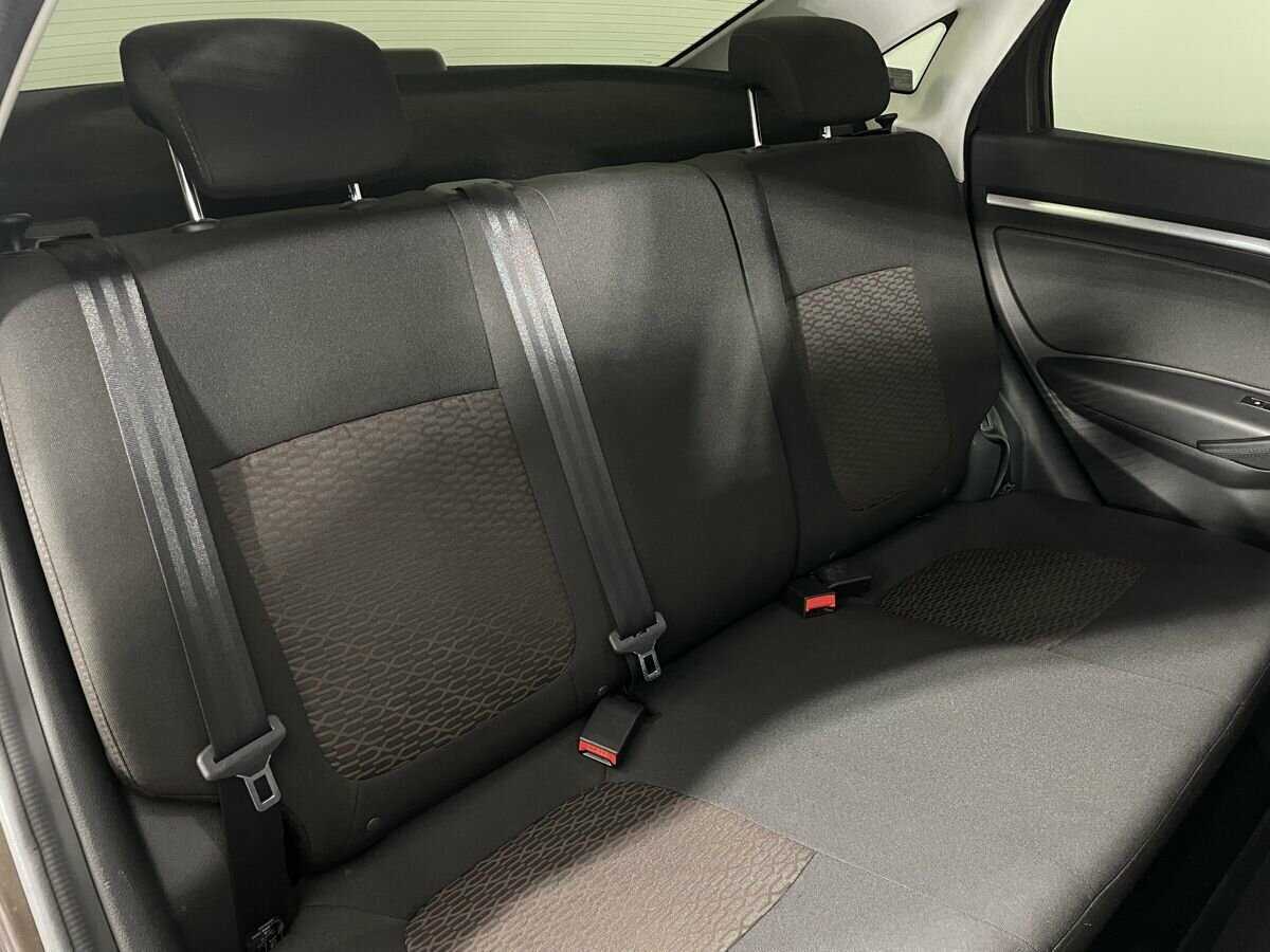 Lada (ВАЗ) Vesta с пробегом — 2021 год. Фото: #14