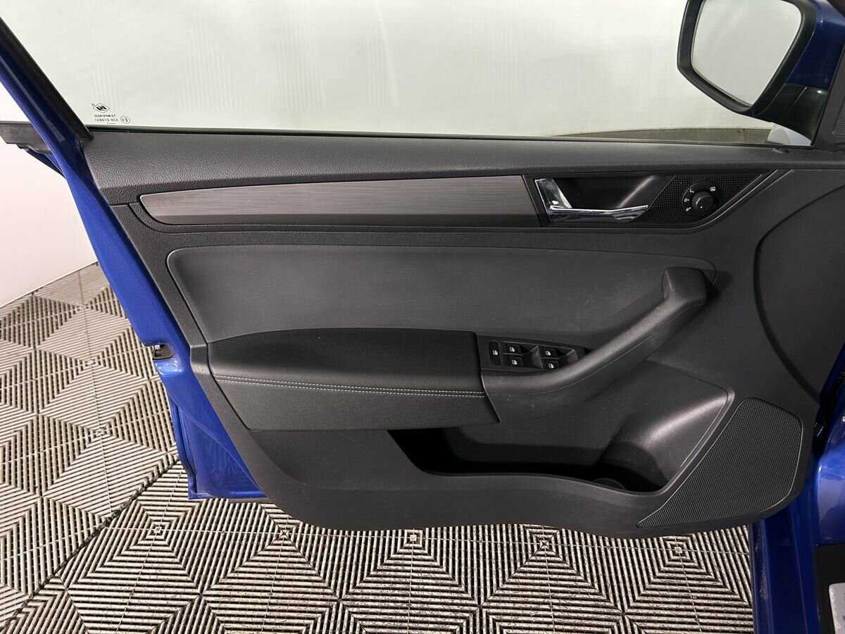 Skoda Rapid с пробегом — 2019 год. Фото: #7