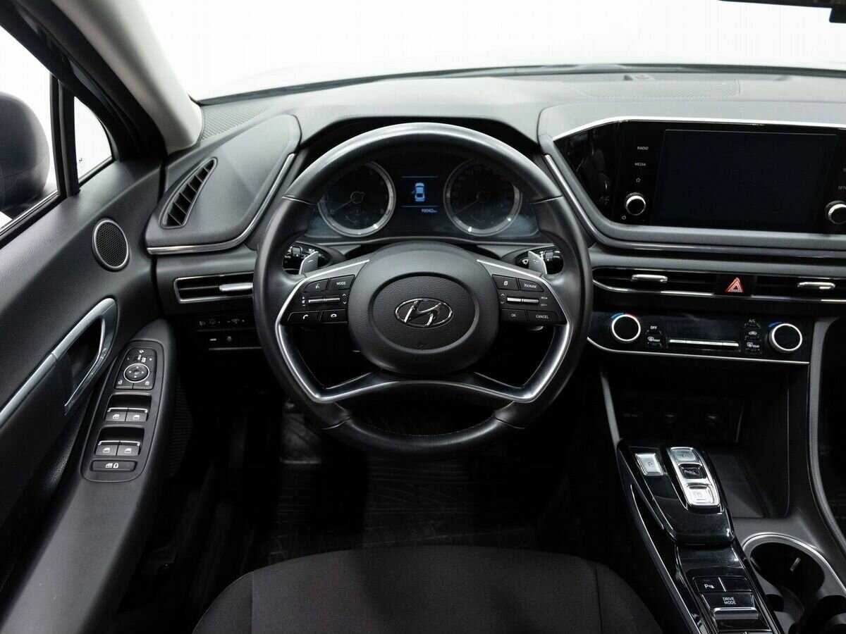 Hyundai Sonata с пробегом — 2019 год. Фото: #13