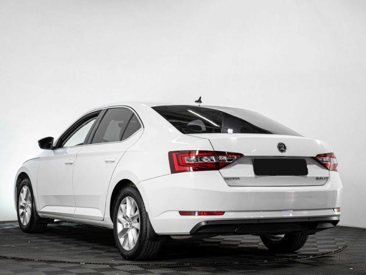 Skoda Superb с пробегом — 2018 год. Фото: #5