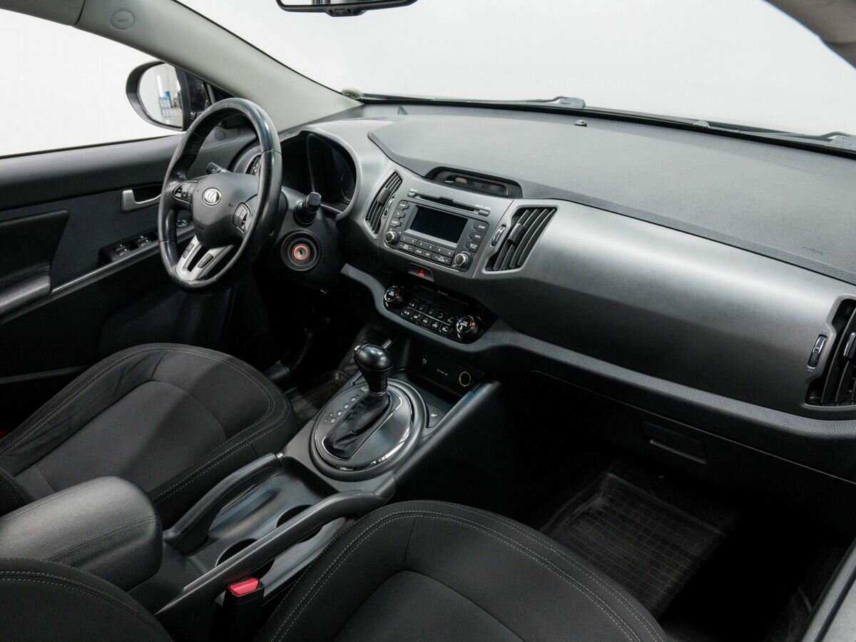 Kia Sportage с пробегом — 2012 год. Фото: #6