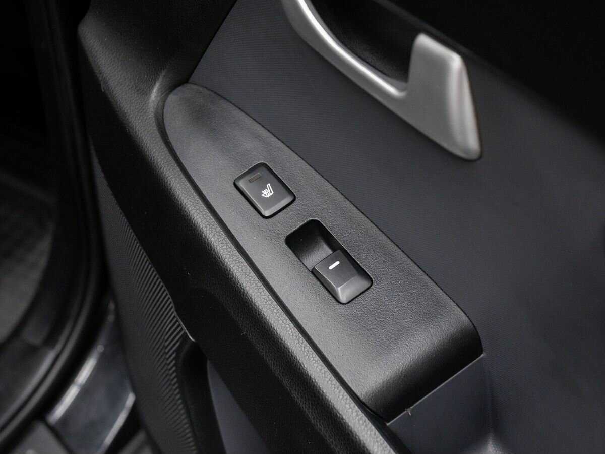 Kia Sportage с пробегом — 2012 год. Фото: #8